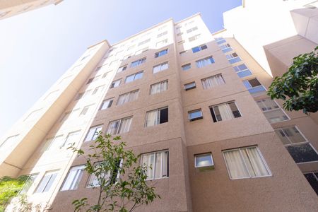 Apartamento para alugar com 42m², 2 quartos e sem vaga Apartamento para alugar com 42m², 2 quartos e sem vagaFachada Bloco