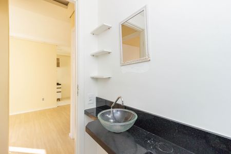 Apartamento para alugar com 42m², 2 quartos e sem vaga Apartamento para alugar com 42m², 2 quartos e sem vagaBanheiro