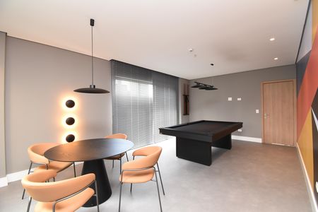 Apartamento para alugar com 46m², 2 quartos e 1 vagaÁrea comum - Salão de Jogos
