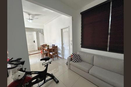 Apartamento para alugar com 140m², 3 quartos e 1 vagaSala