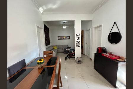 Apartamento para alugar com 140m², 3 quartos e 1 vagaSala