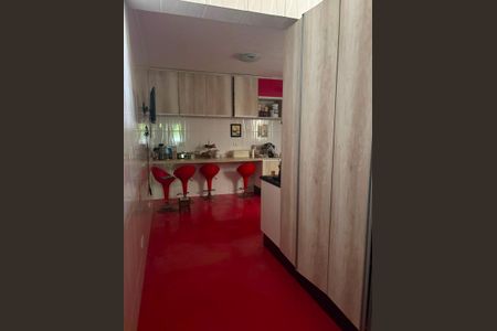 Casa à venda com 160m², 4 quartos e 4 vagasQuarto