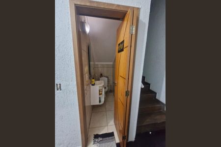 Casa à venda com 160m², 4 quartos e 4 vagasBanheiro