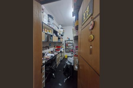 Casa à venda com 160m², 4 quartos e 4 vagasEscritório