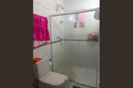 Casa à venda com 160m², 4 quartos e 4 vagasBanheiro