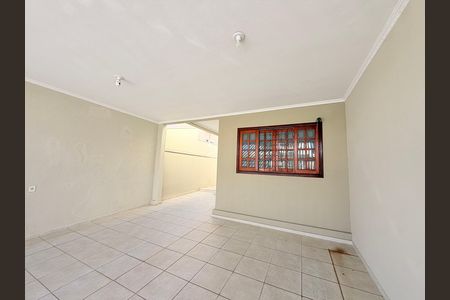 Casa à venda com 162m², 3 quartos e 3 vagasGaragem