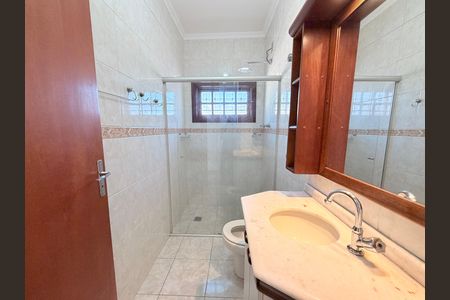 Casa à venda com 162m², 3 quartos e 3 vagasBanheiro da Suíte