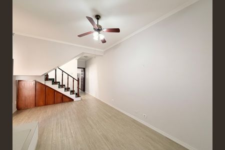 Casa à venda com 162m², 3 quartos e 3 vagasSala