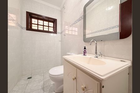 Casa à venda com 162m², 3 quartos e 3 vagasBanheiro Social 1