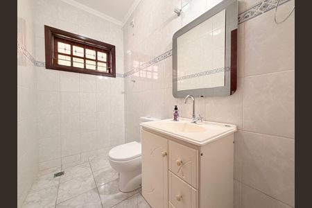 Casa à venda com 162m², 3 quartos e 3 vagasBanheiro Social 1