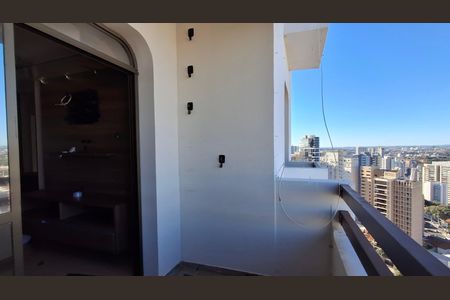 Apartamento à venda com 79m², 1 quarto e 1 vagaVaranda