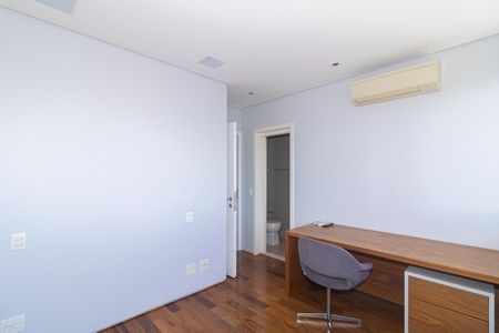 Apartamento à venda com 106m², 3 quartos e 2 vagas Apartamento à venda com 106m², 3 quartos e 2 vagasQuarto Suíte 3