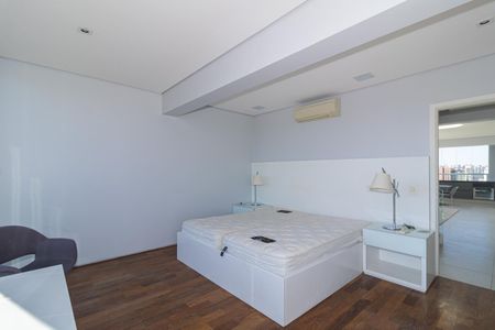 Apartamento à venda com 106m², 3 quartos e 2 vagas Apartamento à venda com 106m², 3 quartos e 2 vagasQuarto Suíte 1