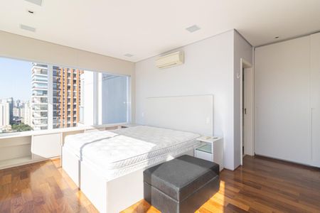 Apartamento à venda com 106m², 3 quartos e 2 vagas Apartamento à venda com 106m², 3 quartos e 2 vagasQuarto Suíte 2