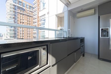 Apartamento à venda com 106m², 3 quartos e 2 vagas Apartamento à venda com 106m², 3 quartos e 2 vagasCozinha
