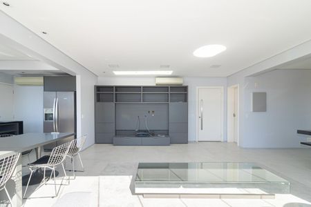 Apartamento à venda com 106m², 3 quartos e 2 vagas Apartamento à venda com 106m², 3 quartos e 2 vagasSala
