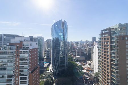 Apartamento à venda com 106m², 3 quartos e 2 vagas Apartamento à venda com 106m², 3 quartos e 2 vagasVaranda