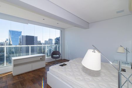 Apartamento à venda com 106m², 3 quartos e 2 vagas Apartamento à venda com 106m², 3 quartos e 2 vagasQuarto Suíte 1