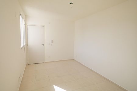 Sala de apartamento para alugar com 2 quartos, 45m² em Campo Grande, Rio de Janeiro