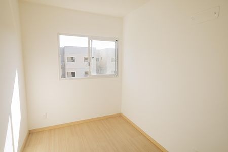 Quarto 2 de apartamento para alugar com 2 quartos, 45m² em Campo Grande, Rio de Janeiro
