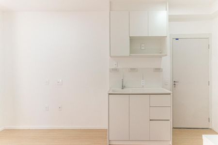 Cozinha de kitnet/studio à venda com 1 quarto, 21m² em República, São Paulo