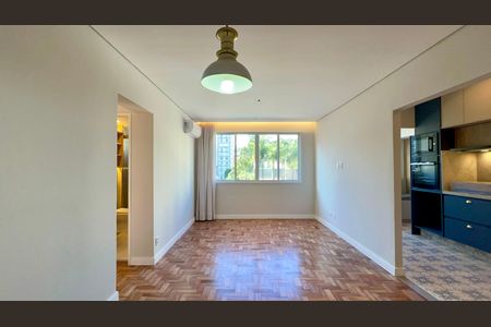 Apartamento para alugar com 2 quartos, 80m² em Cerqueira César, São Paulo