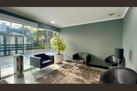 Hall de entrada de apartamento para alugar com 2 quartos, 80m² em Cerqueira César, São Paulo