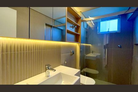 Apartamento para alugar com 80m², 2 quartos e 1 vaga Apartamento para alugar com 80m², 2 quartos e 1 vagaBanheiro