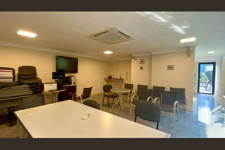 Apartamento para alugar com 80m², 2 quartos e 1 vaga Apartamento para alugar com 80m², 2 quartos e 1 vagaSalão de Festas