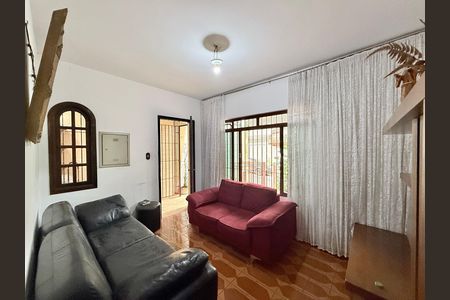 Sala  de casa à venda com 3 quartos, 110m² em Campo Grande, São Paulo