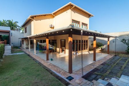 Casa à venda com 4 quartos, 425m² em Ouro Preto, Belo Horizonte