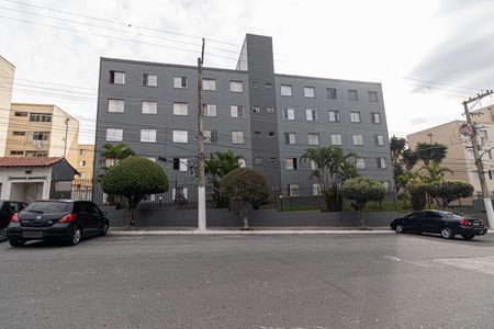 Apartamento à venda com 55m², 2 quartos e 1 vaga Apartamento à venda com 55m², 2 quartos e 1 vagaFachada