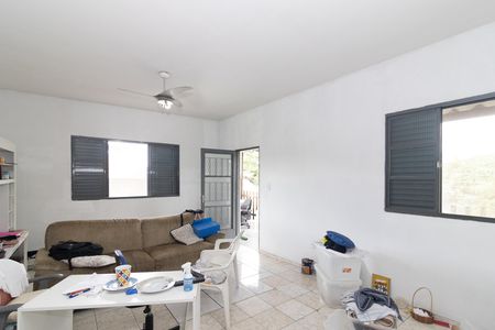 Sala de casa para alugar com 3 quartos, 159m² em Senador Camará, Rio de Janeiro