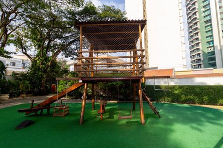 Apartamento à venda com 134m², 3 quartos e 1 vaga Apartamento à venda com 134m², 3 quartos e 1 vagaPlayground
