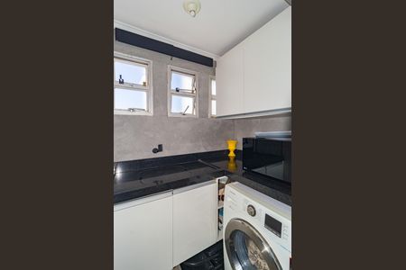 Apartamento à venda com 134m², 3 quartos e 1 vaga Apartamento à venda com 134m², 3 quartos e 1 vaga Área de Serviço