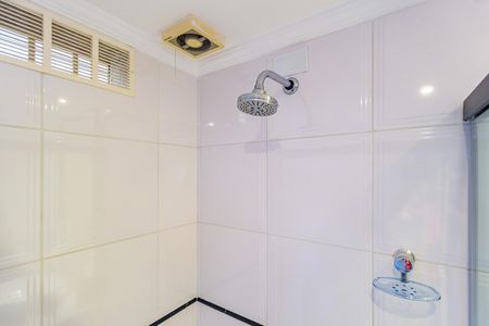 Apartamento à venda com 134m², 3 quartos e 1 vaga Apartamento à venda com 134m², 3 quartos e 1 vagaDetalhe Banheiro - Social