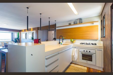 Apartamento à venda com 134m², 3 quartos e 1 vaga Apartamento à venda com 134m², 3 quartos e 1 vagaCozinha