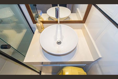 Apartamento à venda com 134m², 3 quartos e 1 vaga Apartamento à venda com 134m², 3 quartos e 1 vagaDetalhe Banheiro - Social