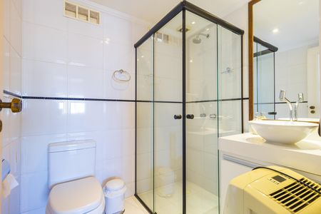 Apartamento à venda com 134m², 3 quartos e 1 vaga Apartamento à venda com 134m², 3 quartos e 1 vagaBanheiro - Social