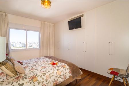 Apartamento à venda com 134m², 3 quartos e 1 vaga Apartamento à venda com 134m², 3 quartos e 1 vagaSuíte 1