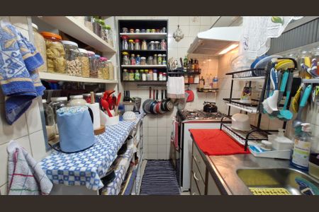Casa à venda com 240m², 4 quartos e 2 vagasCozinha