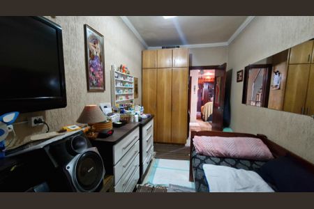 Casa à venda com 240m², 4 quartos e 2 vagasQuarto