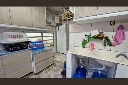 Casa à venda com 240m², 4 quartos e 2 vagasÁrea de Serviço