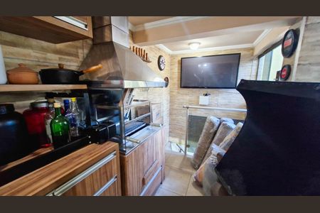 Casa à venda com 240m², 4 quartos e 2 vagasChurrasqueira