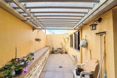 Apartamento para alugar com 72m², 2 quartos e 1 vaga Apartamento para alugar com 72m², 2 quartos e 1 vagaQuintal