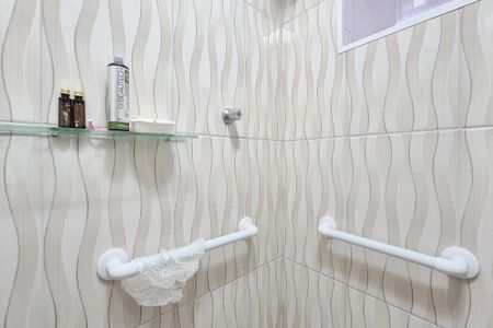 Apartamento para alugar com 72m², 2 quartos e 1 vaga Apartamento para alugar com 72m², 2 quartos e 1 vagaBanheiro Social