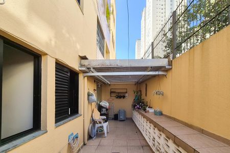 Apartamento para alugar com 72m², 2 quartos e 1 vaga Apartamento para alugar com 72m², 2 quartos e 1 vagaQuintal