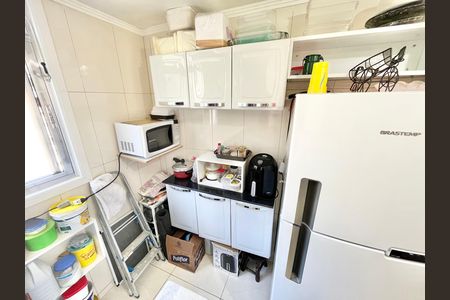 Apartamento para alugar com 49m², 2 quartos e 1 vaga Apartamento para alugar com 49m², 2 quartos e 1 vagaCozinha e Área de Serviço