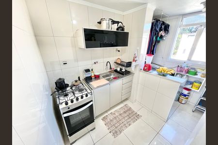 Apartamento para alugar com 49m², 2 quartos e 1 vaga Apartamento para alugar com 49m², 2 quartos e 1 vagaCozinha e Área de Serviço