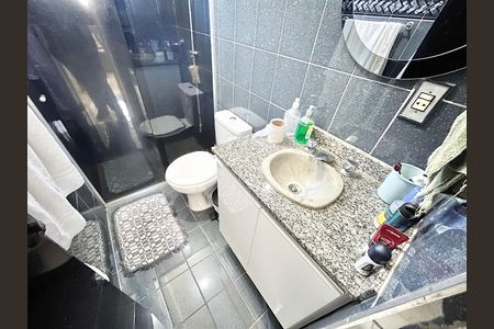 Apartamento para alugar com 49m², 2 quartos e 1 vaga Apartamento para alugar com 49m², 2 quartos e 1 vagaBanheiro